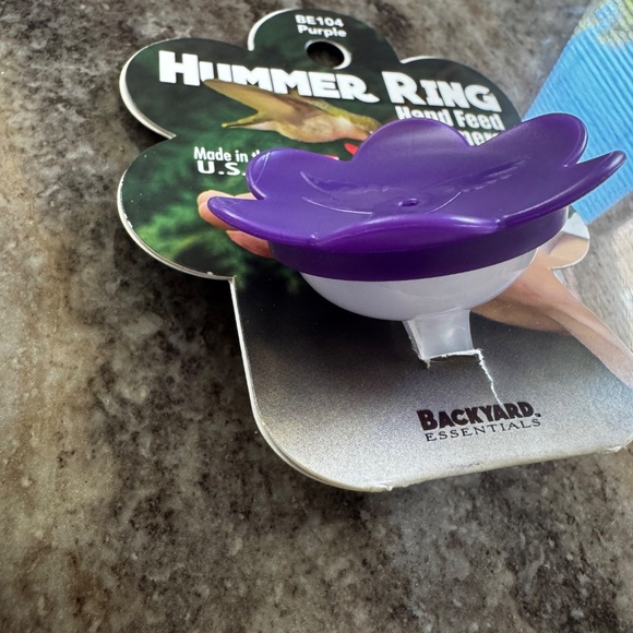 New With Damage Packaging- Purple Hummingbird Hand Feed Ring- Hummer Ring- USA - Picture 2 of 3